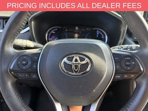 Used 2020 Toyota RAV4 XSE w/ XSE Grade Weather Package AWD/4WD image 11