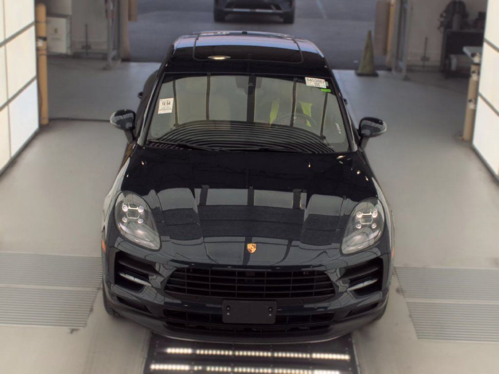 Used 2019 Porsche Macan AWD/4WD image 8