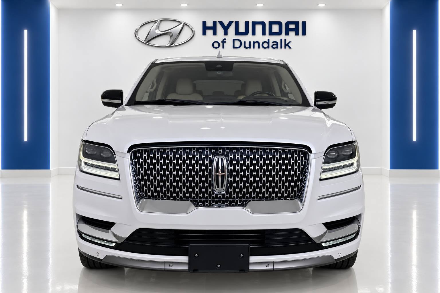 Used 2019 Lincoln Navigator L Reserve AWD/4WD image 5