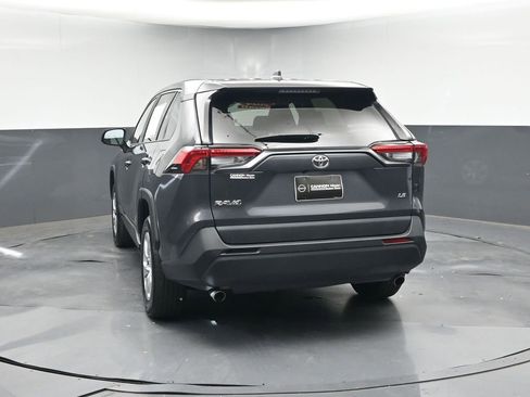 Used 2024 Toyota RAV4 LE image 4