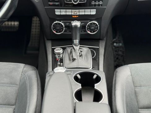 Used 2012 Mercedes-Benz C 63 AMG Coupe image 31