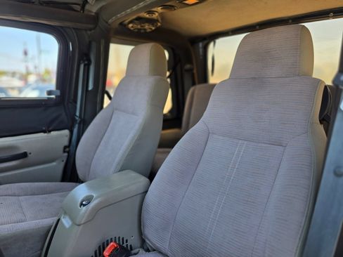 Used 2004 Jeep Wrangler X w/ Full Face Tire & Wheel Group AWD/4WD image 17