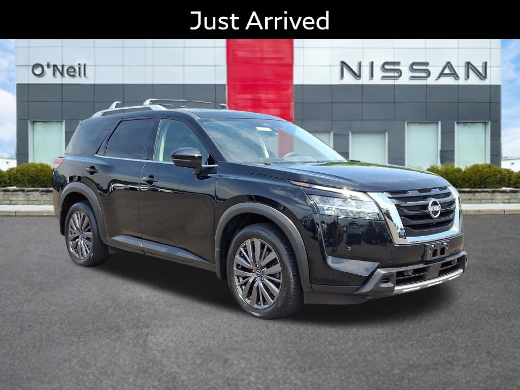 Certified 2023 Nissan Pathfinder SL w/ SL Premium Package AWD/4WD image 1
