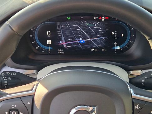 Used 2024 Volvo S60 B5 Core image 39