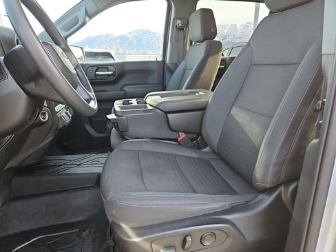 Used 2022 Chevrolet Silverado 1500 Custom image 15