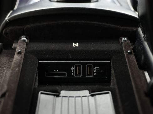 Used 2018 Mercedes-Benz Maybach S 560 4MATIC image 35