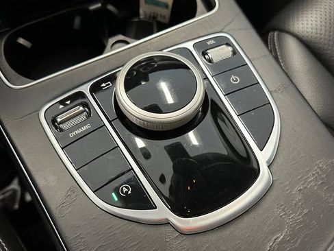 Used 2017 Mercedes-Benz C 300 Luxury image 39