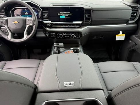 New 2026 Chevrolet Silverado 1500 LTZ w/ Technology Package AWD/4WD image 8