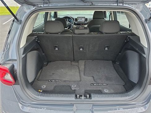 Used 2023 Hyundai Venue SEL FWD image 19