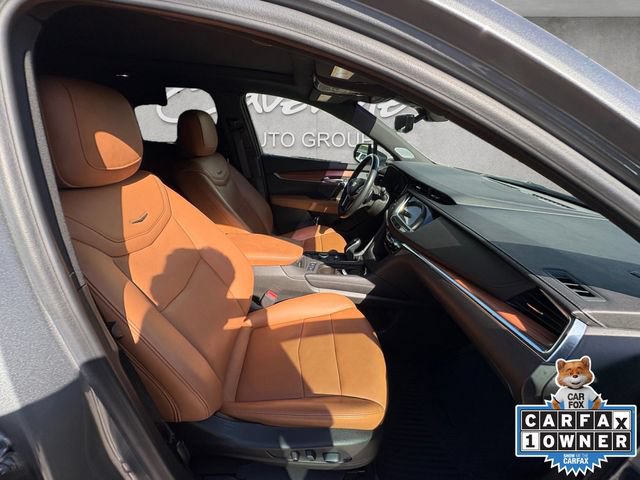 Used 2024 Cadillac XT5 Premium Luxury w/ Technology Package FWD image 24