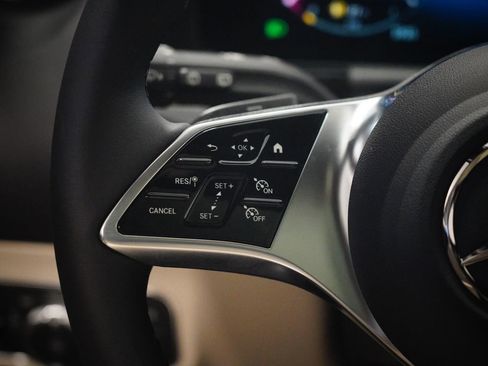 New 2026 Mercedes-Benz GLA 250 4MATIC image 19