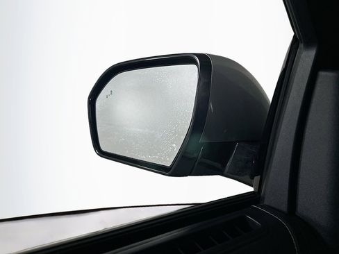 Used 2024 Ford Expedition XLT image 16