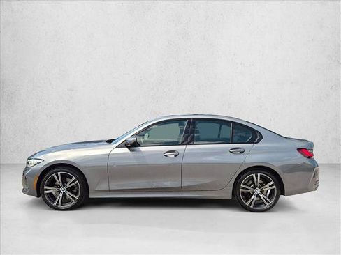 Used 2023 BMW 330i xDrive Sedan w/ Premium Package AWD/4WD image 9