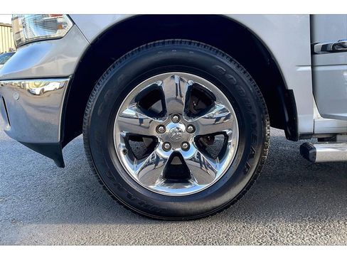 Used 2017 RAM 1500 Big Horn image 9