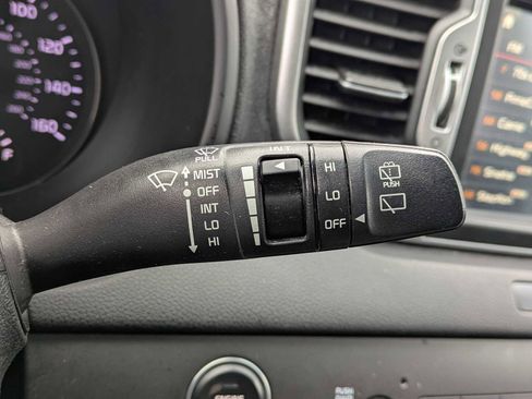 Used 2017 Kia Sportage EX w/ EX Technology Package image 27