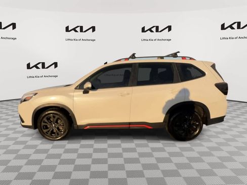 Used 2022 Subaru Forester Sport image 6