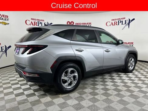 Used 2022 Hyundai Tucson SEL FWD image 8