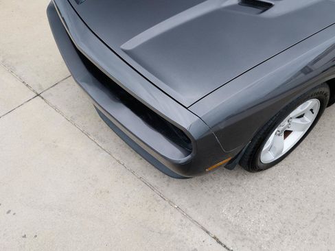 Used 2013 Dodge Challenger SXT RWD image 23