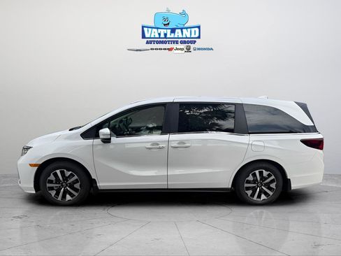 New 2026 Honda Odyssey EX-L image 2