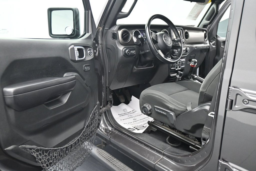 Used 2018 Jeep Wrangler Unlimited Sport S AWD/4WD image 15