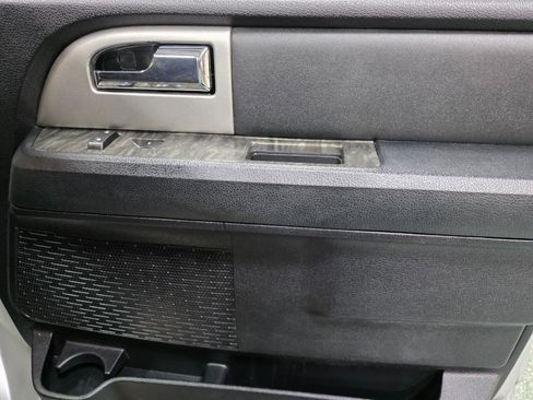 Used 2017 Ford Expedition EL Limited image 29