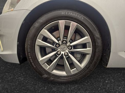 Used 2015 Lexus LS 460 AWD w/ Comfort Package image 4