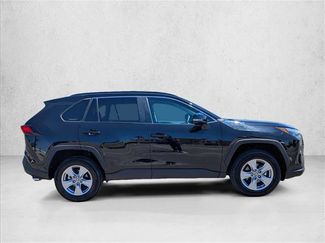 Used 2025 Toyota RAV4 XLE FWD video 4