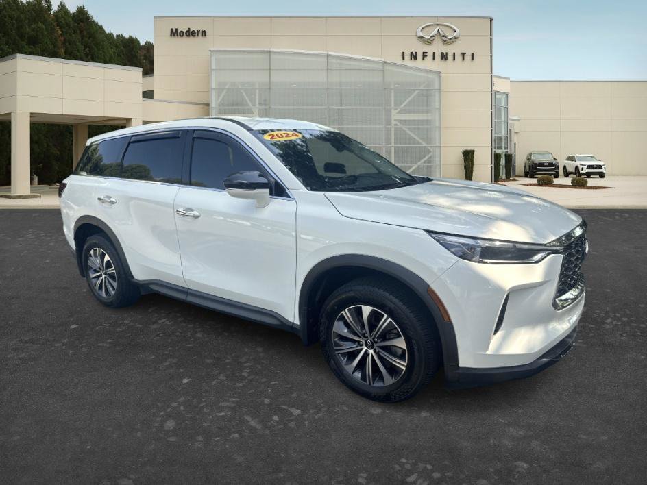 Certified 2024 INFINITI QX60 Pure FWD image 3
