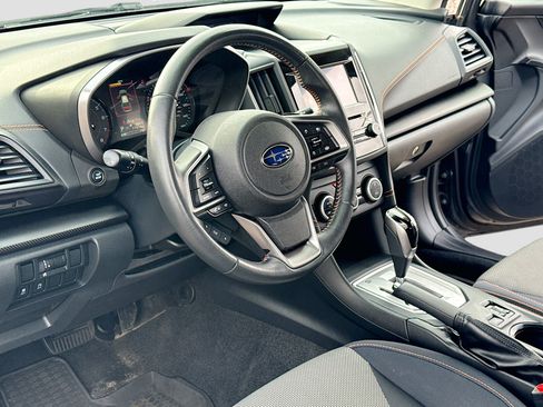 Used 2021 Subaru Crosstrek 2.0i Premium image 4