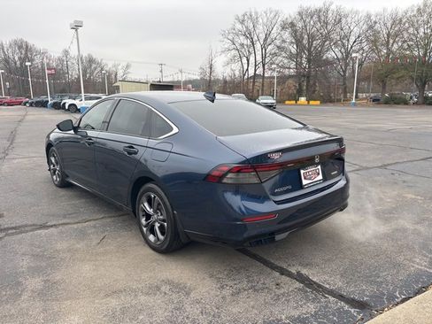 Used 2024 Honda Accord EX-L image 12