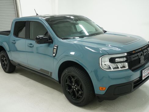 Used 2022 Ford Maverick Lariat w/ Lariat Luxury Package AWD/4WD image 3