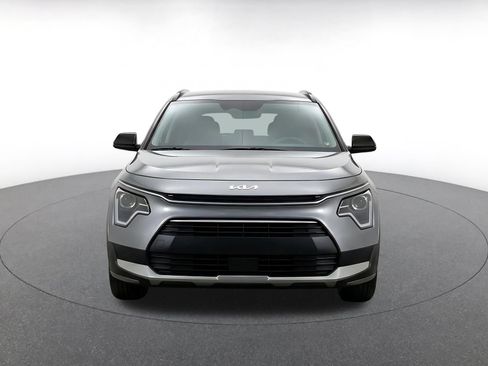 Used 2026 Kia Niro LX FWD image 2