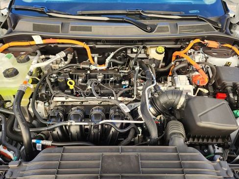 New 2025 Lincoln Corsair Grand Touring image 19