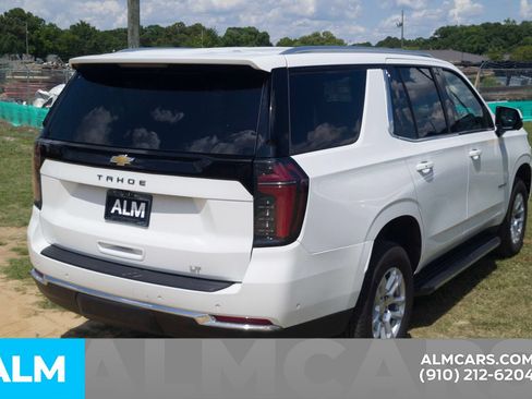 Used 2025 Chevrolet Tahoe LT AWD/4WD image 6