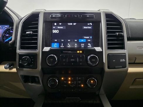 Used 2019 Ford F250 Lariat w/ Lariat Ultimate Package image 13