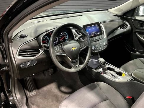 Used 2024 Chevrolet Malibu LT FWD image 16