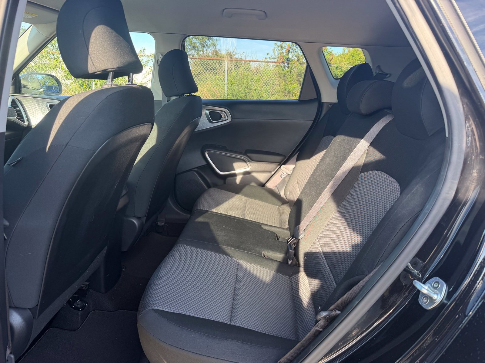 Used 2020 Kia Soul LX FWD image 11