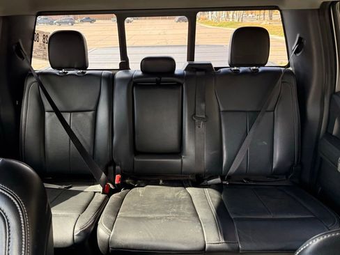 Used 2019 Ford F150 Lariat w/ Equipment Group 502A Luxury image 23