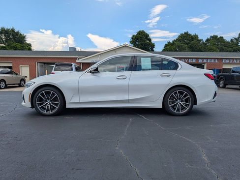 Used 2021 BMW 330i xDrive Sedan AWD/4WD image 8