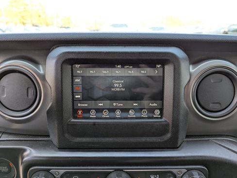 Used 2023 Jeep Wrangler Sport AWD/4WD image 20