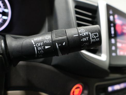 Used 2018 Honda Pilot EX-L image 39