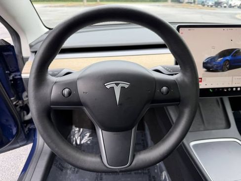 Used 2023 Tesla Model 3 Standard Range RWD image 13