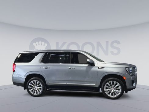 Used 2024 GMC Yukon Denali w/ Advanced Technology Package AWD/4WD image 12