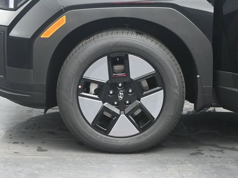 New 2026 Hyundai Santa Fe SEL image 36