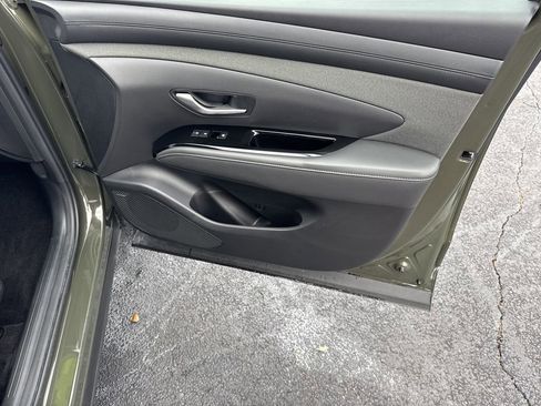 Used 2025 Hyundai Santa Cruz Limited image 14