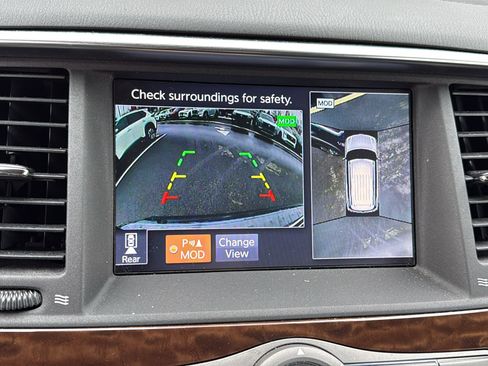 Used 2020 Nissan Armada SL image 14