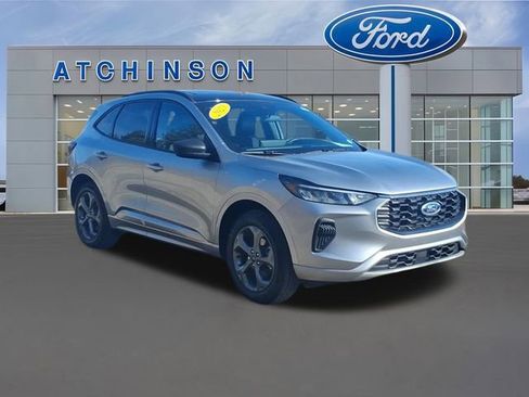 Certified 2023 Ford Escape ST-Line w/ Tech Pack #1 image 3