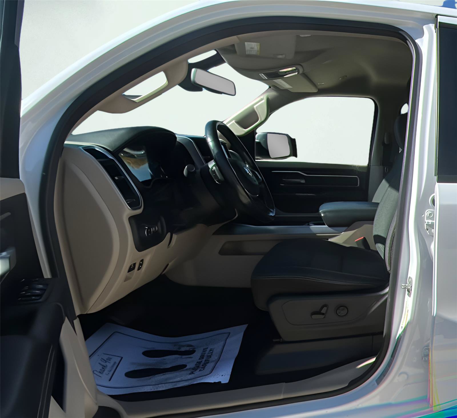 Used 2019 RAM 1500 Big Horn AWD/4WD image 2