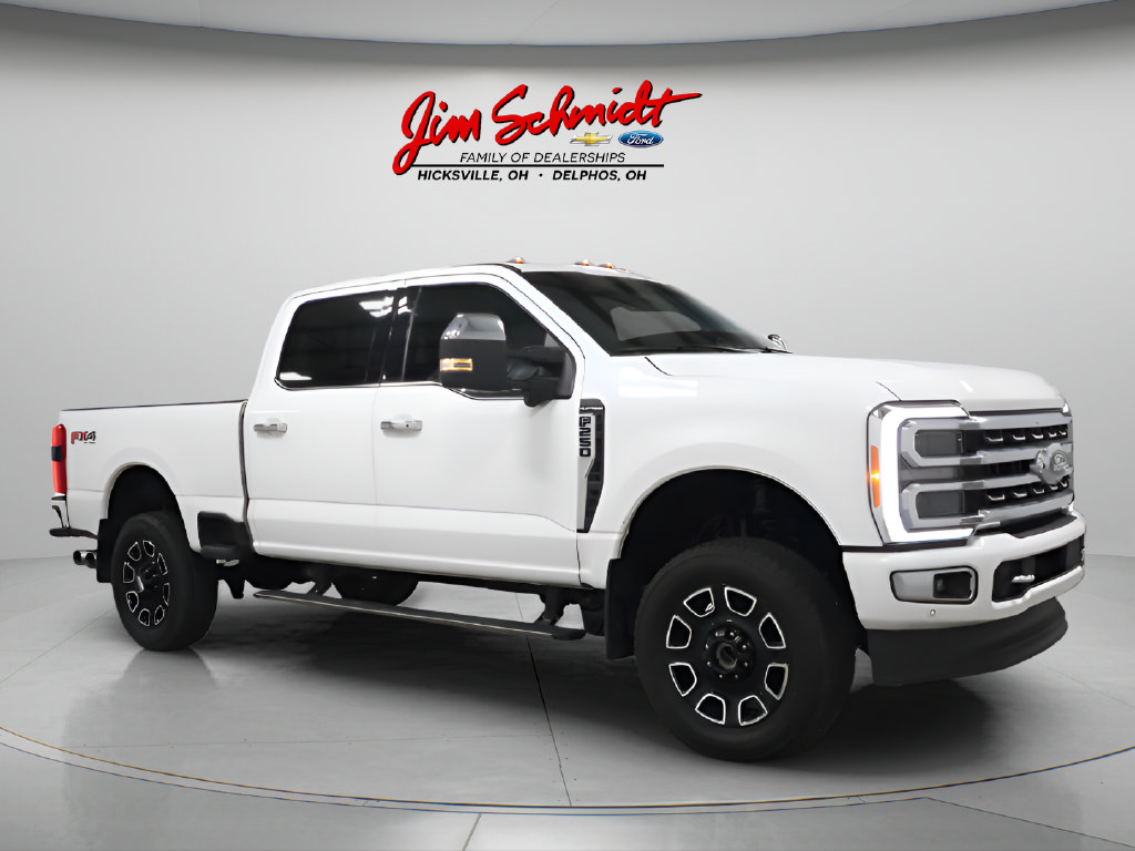 Used 2023 Ford F250 Platinum AWD/4WD image 2