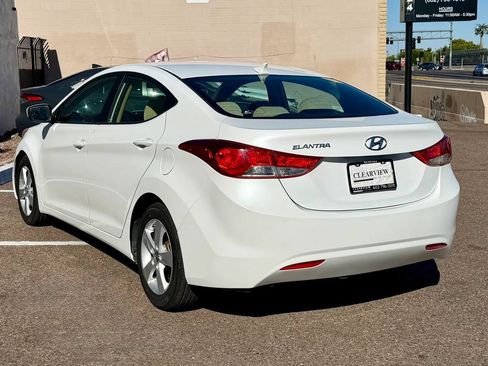 Used 2013 Hyundai Elantra GLS FWD image 10